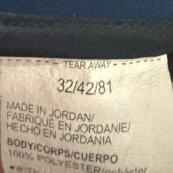 Under Armour Deep Blue Athletic Shorts - Picture 4 of 4